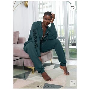 Savage x fenty rihanna showgirl hooded onsie/sleep pajama one piece